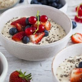 Summer Berry and White Chocolate Overnight Oats