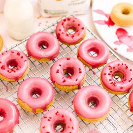 Baked Cinnamon Doughnuts