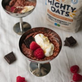 Red Velvet Overnight Oats