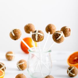 Hot Cross Bun Cake Pops
