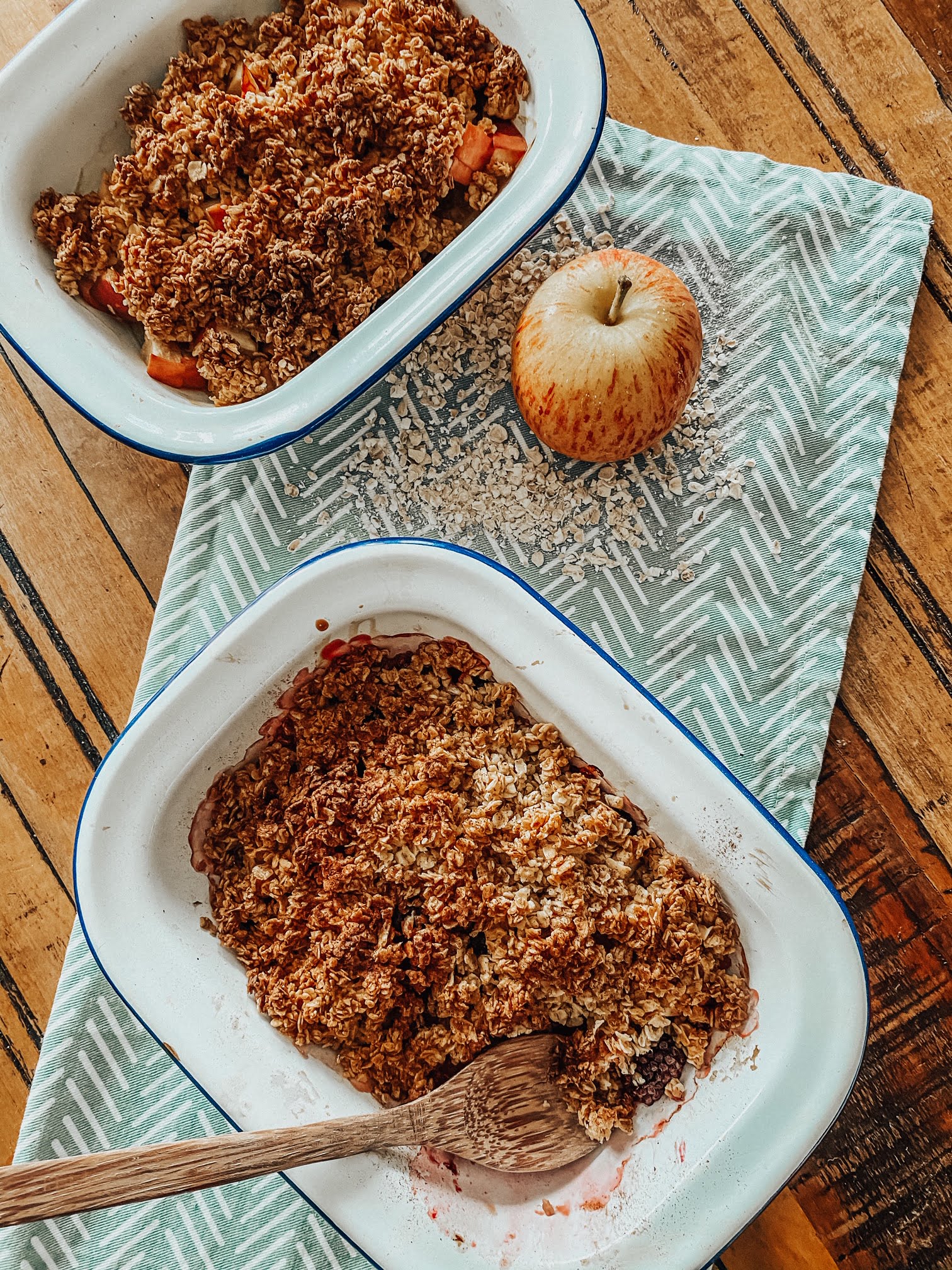 Oaty Apple and Pear Crumble – Mornflake - Mighty Oats