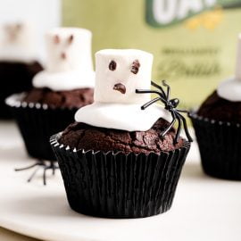 Super Spooky Ghost Cupcakes