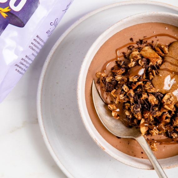 Roast Chestnut Chocolate Smoothie Bowl