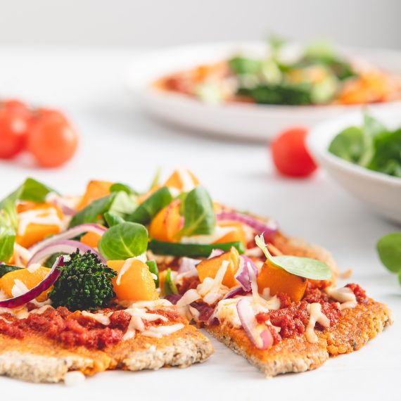 Oaty Pizza with Squash, Broccoli and Red Onion