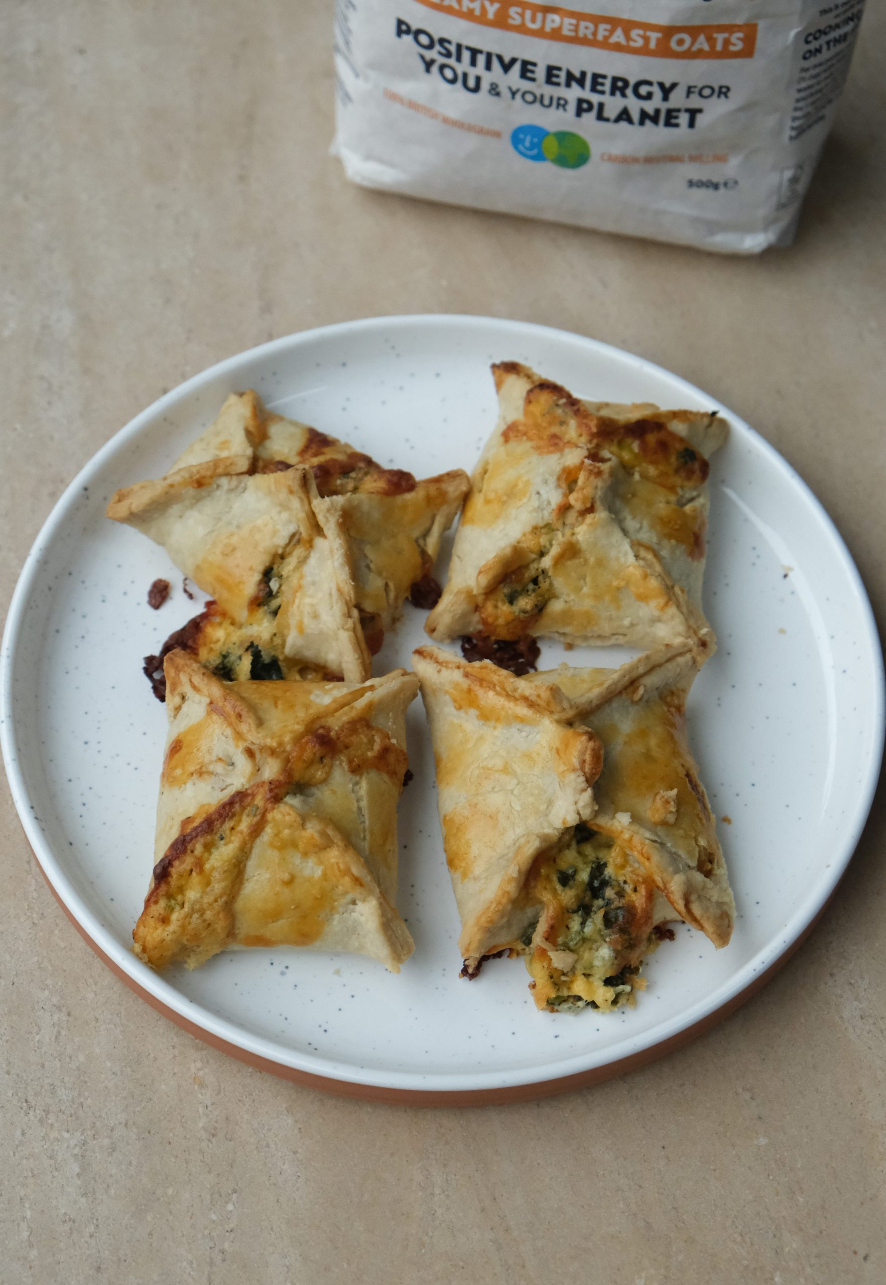 Cheese & Spinach Pies – Mornflake - Mighty Oats