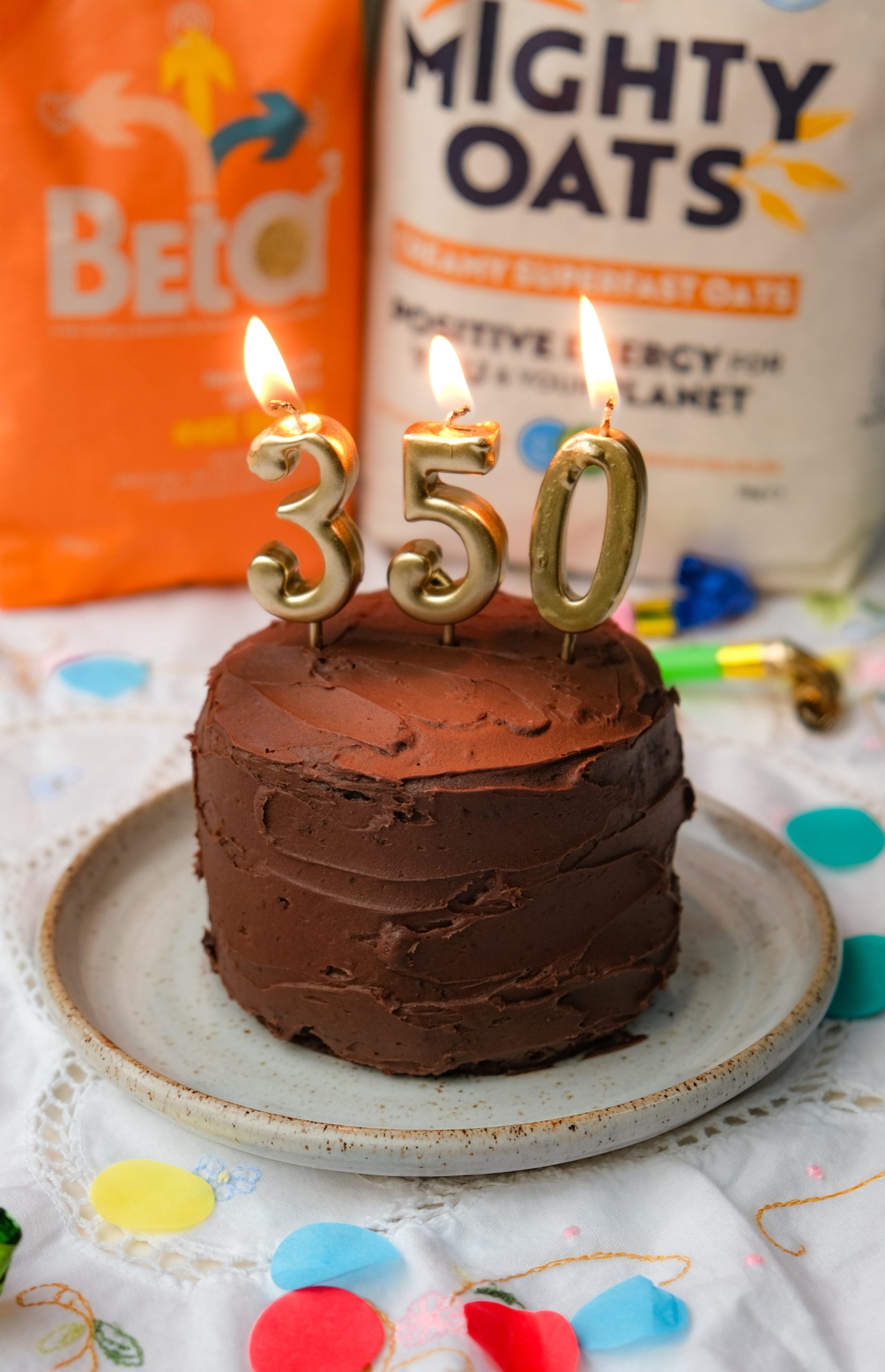 Mini Chocolate Birthday Cake – Mornflake - Mighty Oats
