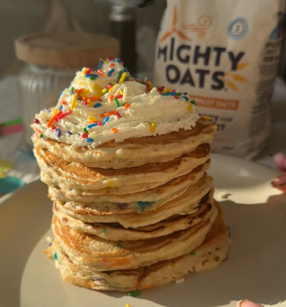 Birthday Cake Pancakes – Mornflake